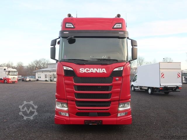 Standard tractor unit Scania S 500 Super 6x2/4 mit verstellbarer Sattelkupplung
