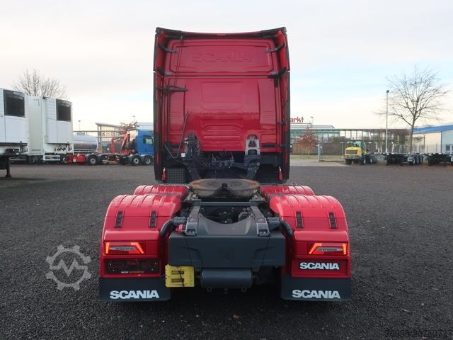 Standard tractor unit Scania S 500 Super 6x2/4 mit verstellbarer Sattelkupplung