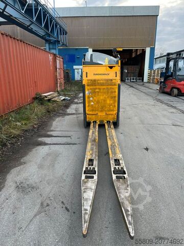 Electric Pallet Truck Jungheinrich ESE 355