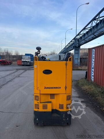 Electric Pallet Truck Jungheinrich ESE 355