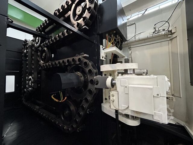 Machining Centres - Horizontal MAZAK HCN-6800