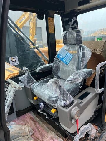 Bandgrävare Hyundai R 210 (New / Non CE Certified)