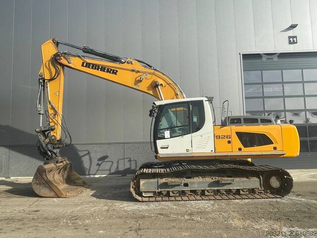 Koparka gąsienicowa Liebherr R 926 LC