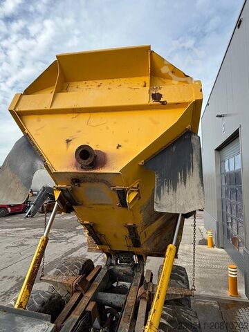 Wywrotka Komatsu HM 400-5