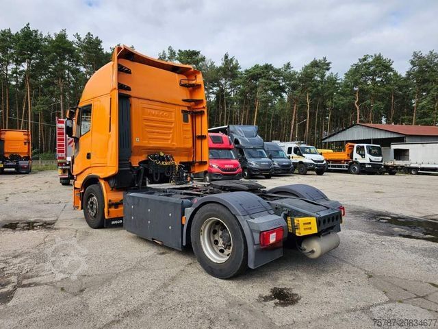 Standard tractor unit IVECO 460,Retrader,Standklima, voll durchrep., CNG
