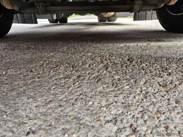 Standard tractor unit IVECO 460,Retrader,Standklima, voll durchrep., CNG