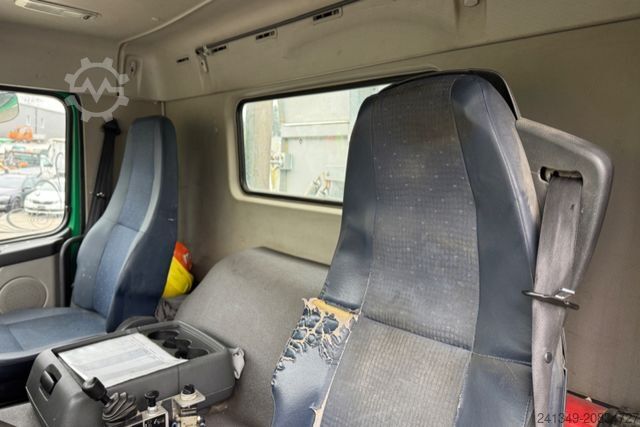 Tipper truck VOLVO FM-460 8x4 Kipper/Mixer