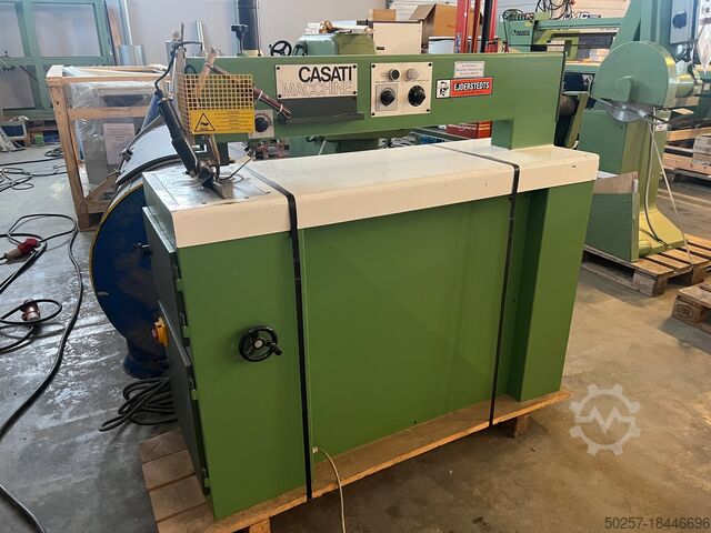 Fineer naaimachine CASATI Z1000