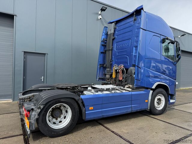 Standaard-SZM Volvo FH 460 XL / I-Shift / 2 Tanks / Hydraulic / NL ...