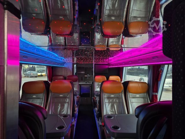 Double decker NEOPLAN Skyliner 3 Sterne,ZF Intarder, 6+1+1,Dopplestock