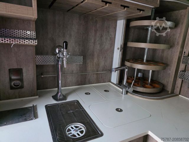 Double decker NEOPLAN Skyliner 3 Sterne,ZF Intarder, 6+1+1,Dopplestock