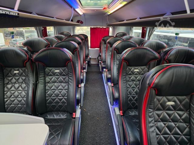 Double decker NEOPLAN Skyliner 3 Sterne,ZF Intarder, 6+1+1,Dopplestock