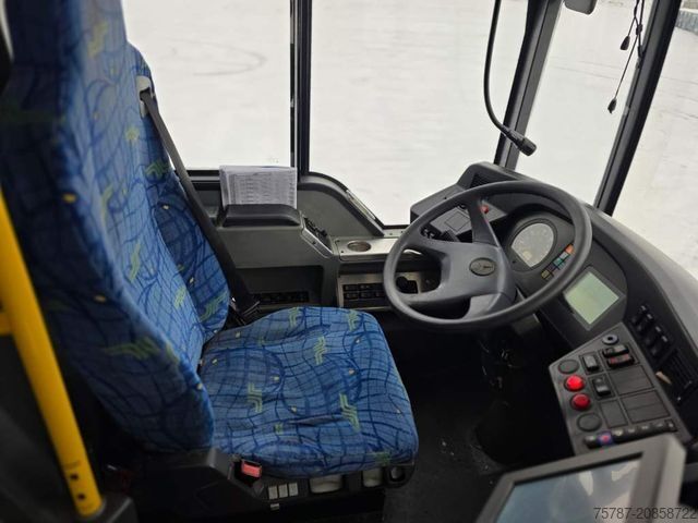 City bus MERCEDES-BENZ O530 NF,Linie, Klima, Standheizung, 31+57+1, EEV