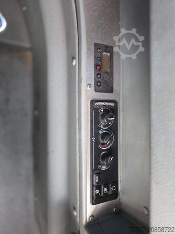 City bus MERCEDES-BENZ O530 NF,Linie, Klima, Standheizung, 31+57+1, EEV