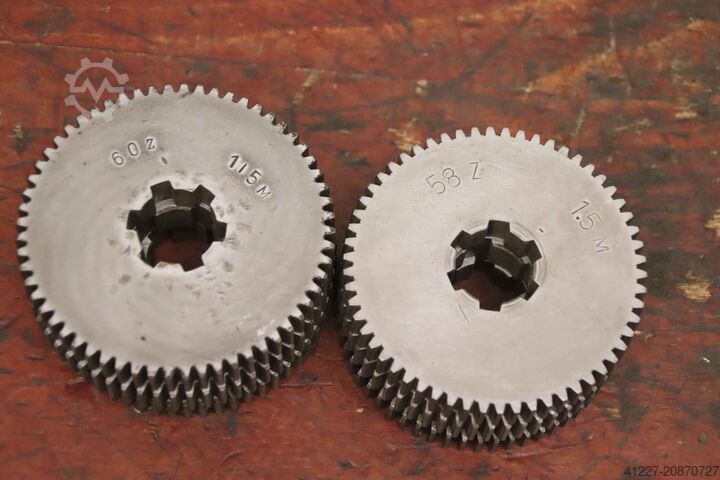 Verdeelkast tandwielen, 71 stuks unbekannt Modul 1,5