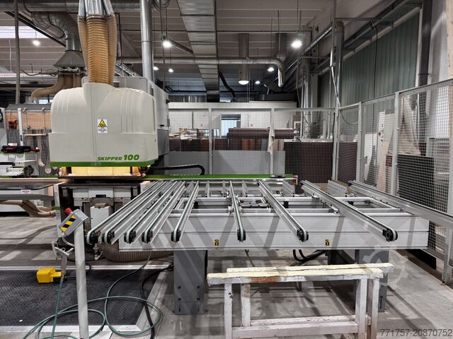 Folyamatos átfutású fúrógép Biesse Skipper 100