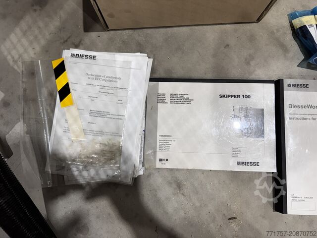 Folyamatos átfutású fúrógép Biesse Skipper 100