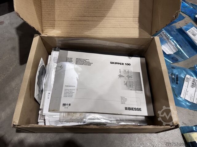 Folyamatos átfutású fúrógép Biesse Skipper 100