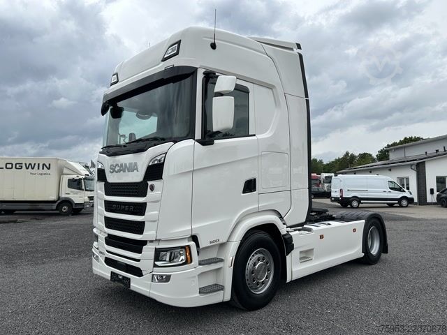 Standardní tahač Scania S 500 Super 4x2 NA Standklima LED Retarder