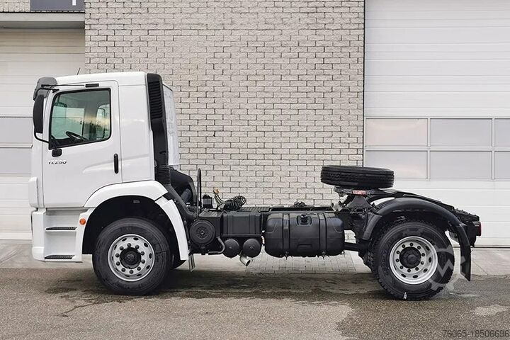 Standaard-SZM Volkswagen Constellation 17.250 BB SA Tractor Head (3 units)