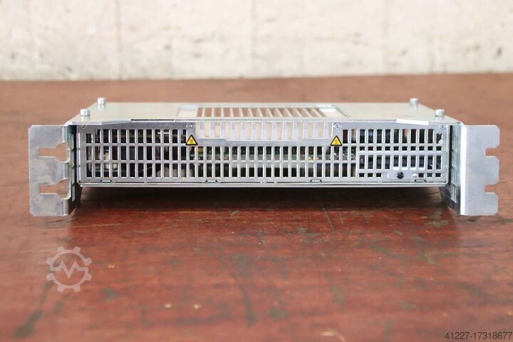 Kompaktowe urządzenie Microbox PC Siemens Simatic IPC427C 6ES7647-7BJ30-3XM0