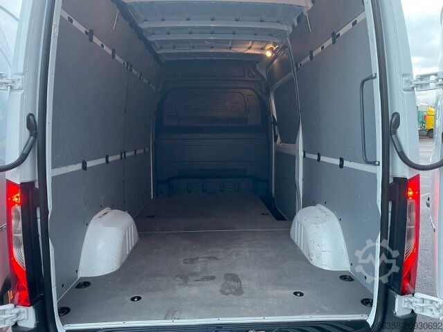 Bestelwagen MERCEDES-BENZ Sprinter 316 CDI KA L2H2 Klima MBUX Kamera AHK