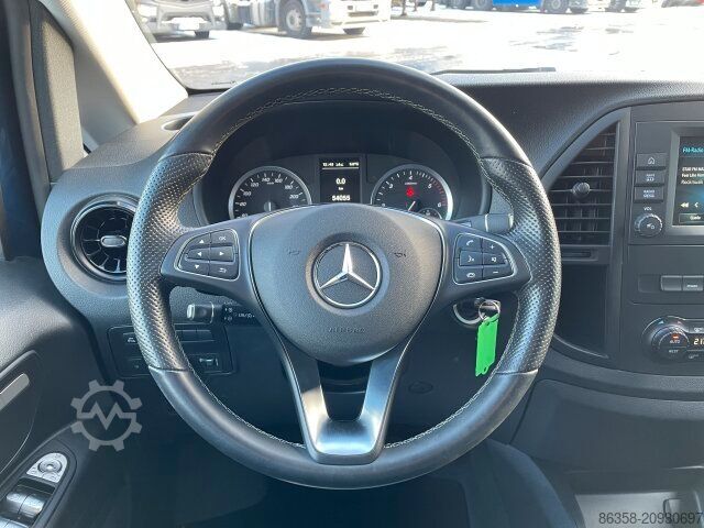 Minibus MERCEDES-BENZ Vito 114 CDI Tourer PRO L Kamera Navi Sitzh. AHK