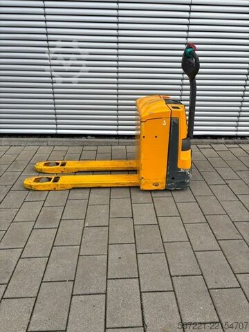 Electric Pallet Trucks Jungheinrich EJE 116 (Batterie aus 2021)