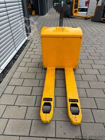 Electric Pallet Trucks Jungheinrich EJE 116 (Batterie aus 2021)