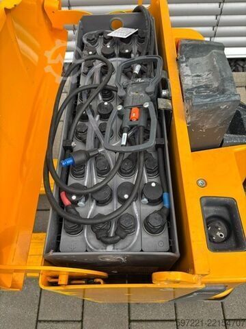 Electric Pallet Trucks Jungheinrich EJE 116 (Batterie aus 2021)