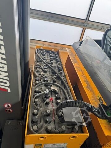 Reachtrucks Jungheinrich ETV C16