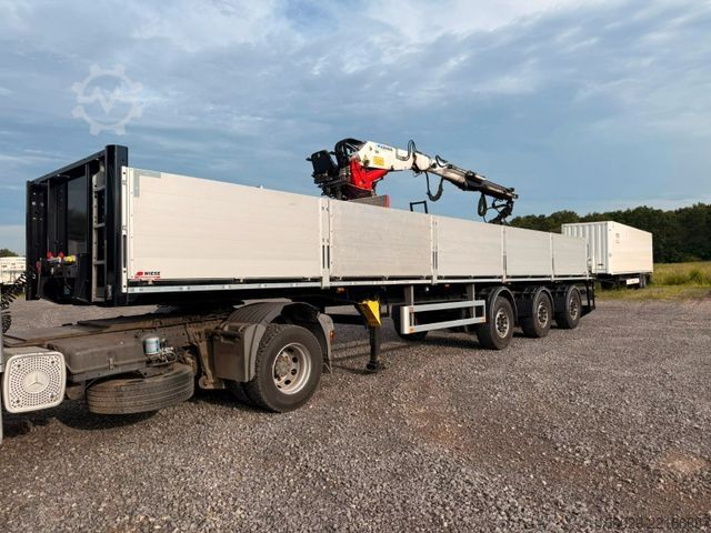 Arbetsplattform semitrailer PACTON Bordwand-Auflieger mit Kran