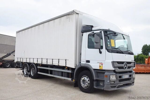 Glidende presenning Mercedes-Benz Actros 2636