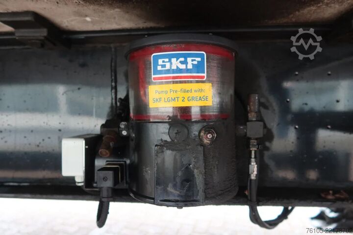 Standaard-SZM MAN TGM 15.290 Trekker + Heiwo city trailer geisole...