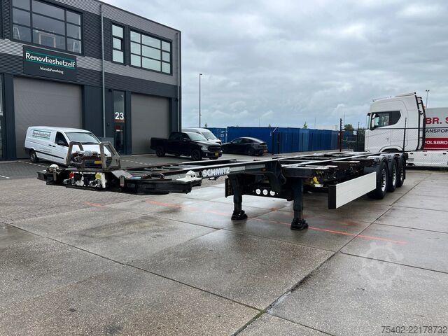 Transport av containrar Schmitz Cargobull SCF 24 / 1x Lift Axle / 2x Extendable