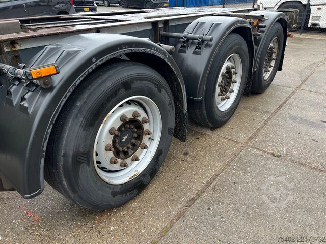 Transport av containrar Schmitz Cargobull SCF 24 / 1x Lift Axle / 2x Extendable