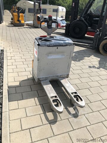 Elektrische Niederhubwagen Still EXU18 Kurzgabel 800mm