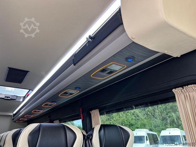 Autobús MERCEDES-BENZ Spritner 519