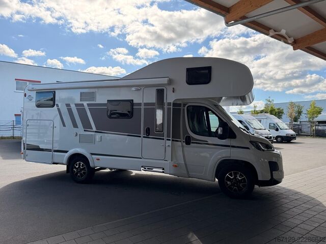 Alkoof camper CARADO pro A 464 5 SP / Markise / Radträger / Lithium