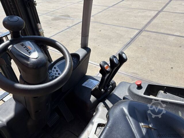 Carrello elevatore Still RX 50-15 1500kg Triplo / sideshift