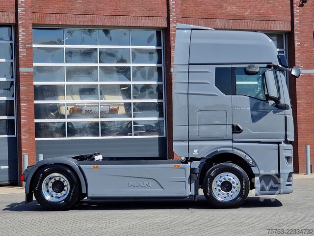 Estándar-SZM MAN TGX 18.520 GX - D30 - Retarder - Full air - Nig...