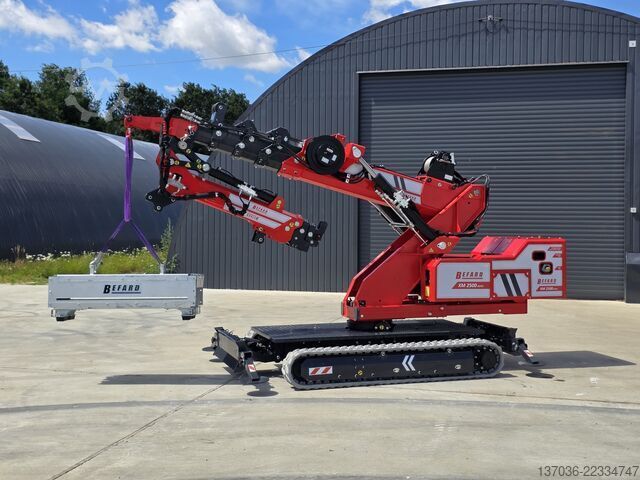 żuraw gąsienicowy Befard XM2500 ROTO
