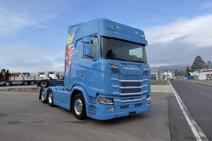 Standard trækkerunit Scania S520 V8 6x2 Retarder Kipphydraulik / Swiss-Vehicle