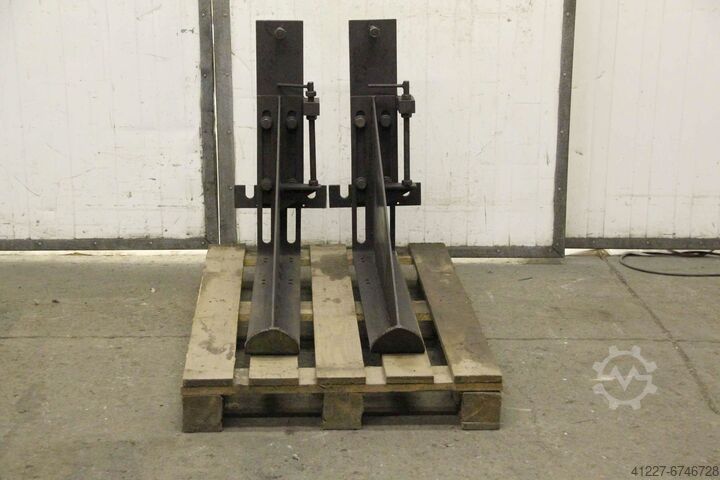 Konsol kantpresse, 2 stk. unbekannt Promecam 1070/300/H760 mm