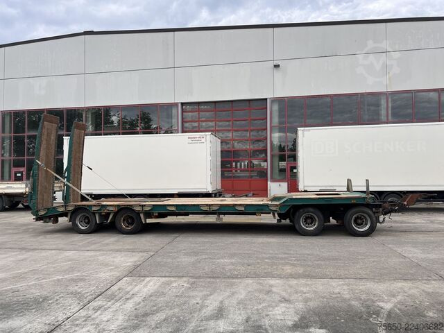 Remorcă cu platformă joasă Humbaur HTD 409525-4A  4 Achs Tiefladeranhänger