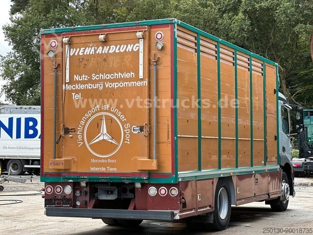 Cattle truck MERCEDES-BENZ Actros 1830 4x2 1.Stock FINKL Viehtransporter