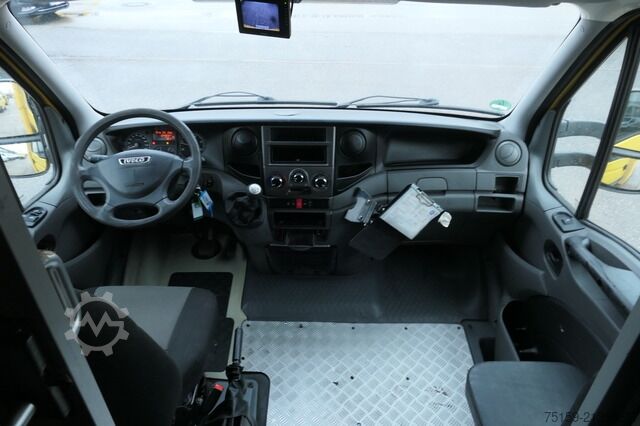 Skříňová dodávka iveco Daily 35 S11 C30C AUTOMATIK KAMERA Regale LUFT DURCHGANG EURO-5 CoC