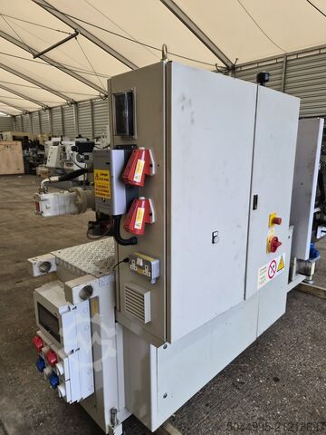 Enjeksiyon kalıplama makinesi Negri Bossi 40