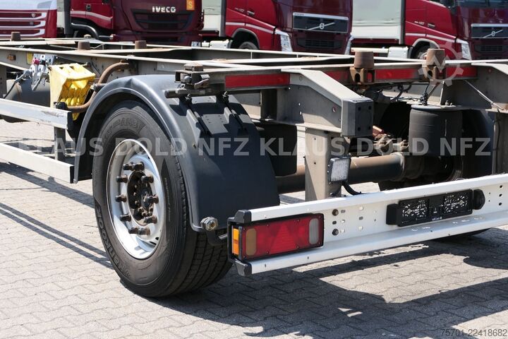Naczepa podwoziowa wymienna SCHMITZ CARGOBULL AWF 18 BDF Wechselfahrgestell