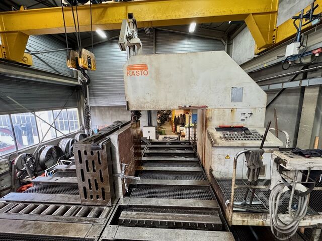 Ferăstrău cu bandă pentru bușteni / ferăstrău cu panouri KASTO KASTO BBS 1260/1560